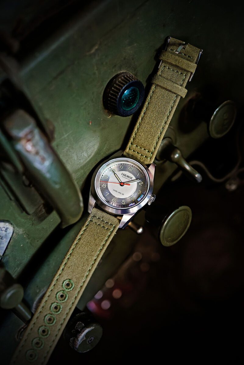 Montre automatique de la collection MILITARY CARLINGUE